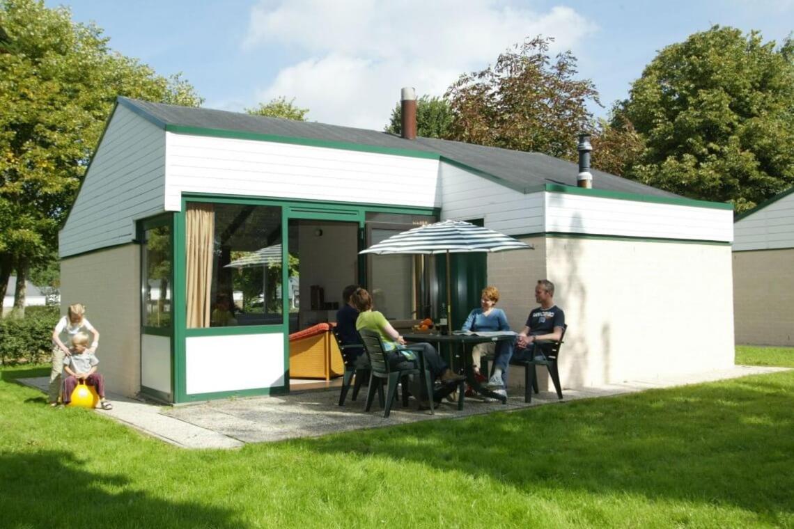 Vakantiebungalow Bisschops ซิมเปลเวลด์ ภายนอก รูปภาพ
